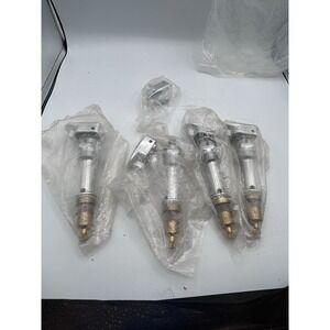 BNIB Speakman 11-0443C (2) & 11-0443H (2) Metering Stem Cold & Hot Lot Of 4